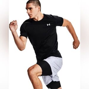 under armour • heat gear / loose active tee